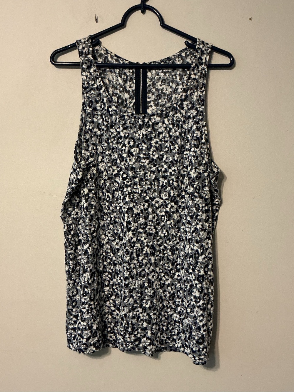 Relativity Black/White Floral Tank